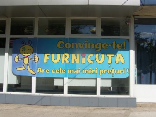 Un bărbat a MURIT în magazinul Furnicuța de la gară!